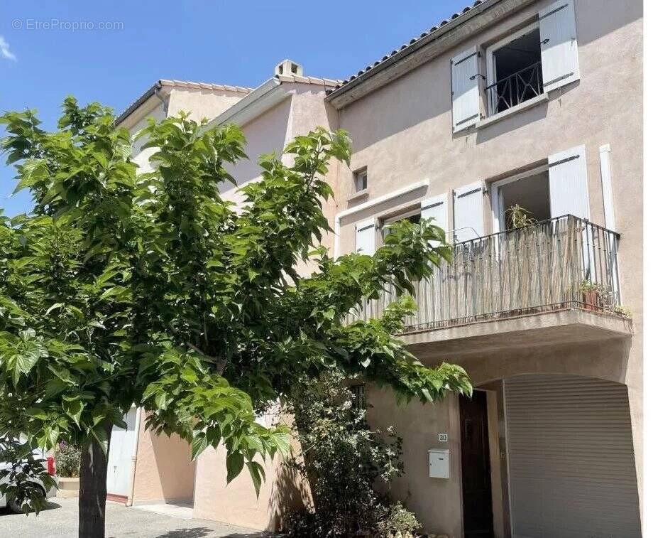Maison à PUGET-SUR-ARGENS