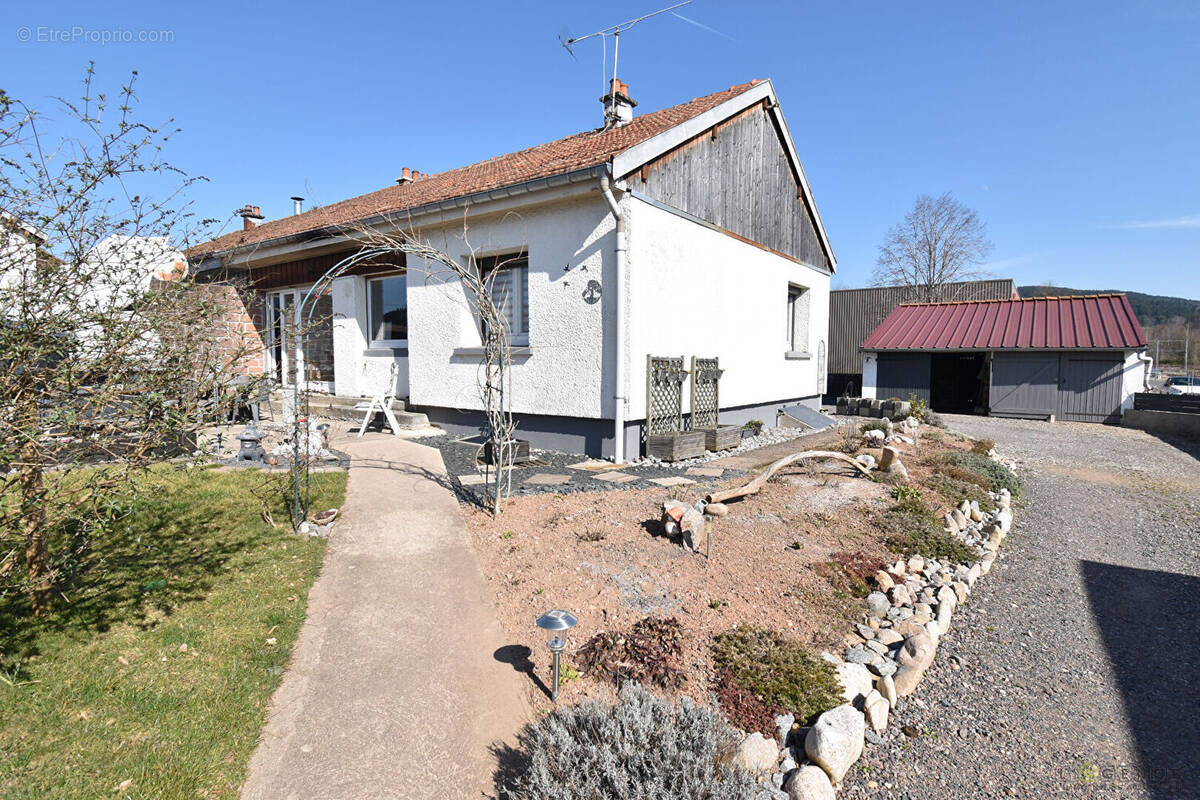 Maison à ANOULD