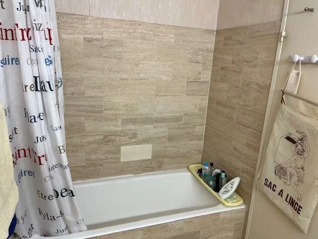 Appartement à MANDELIEU-LA-NAPOULE