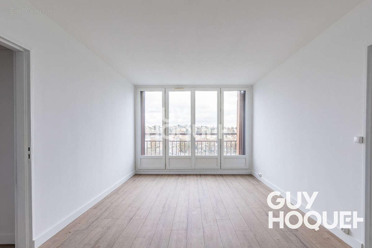 Appartement à SAVIGNY-SUR-ORGE