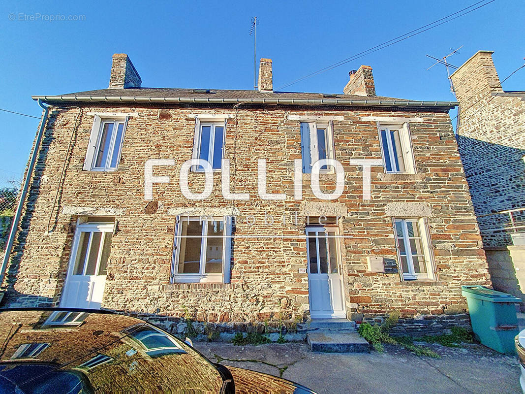 Maison à LE MESNIL-VILLEMENT