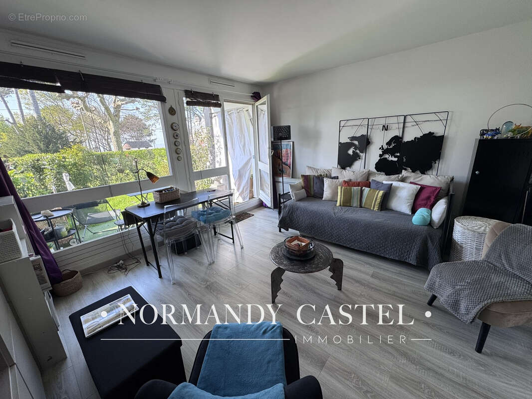 Appartement à TROUVILLE-SUR-MER