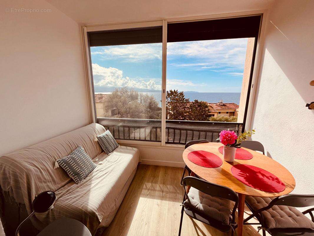 Appartement à AJACCIO