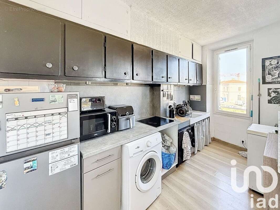Photo 2 - Appartement à SOLLIES-PONT