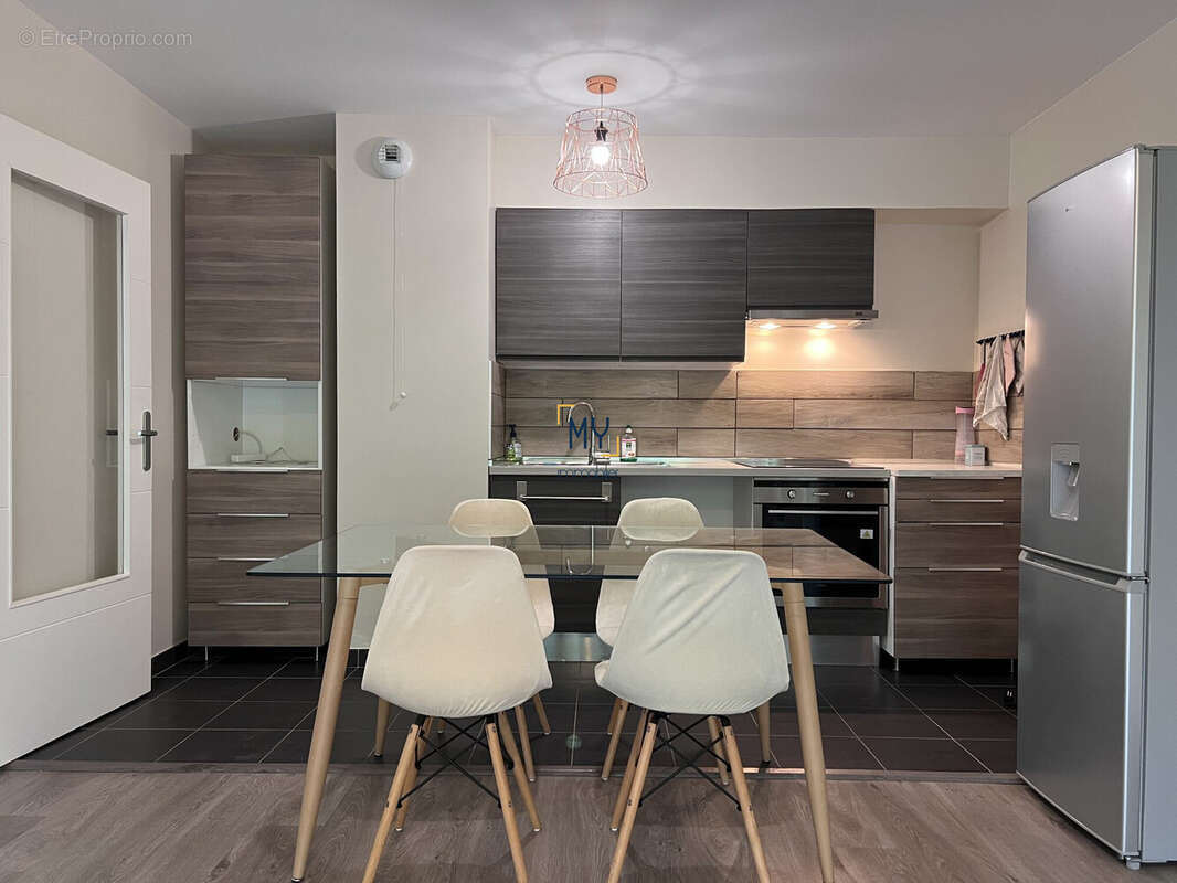 CUISINE - Appartement à vendre - T4 75m² - Capinghem - Appartement à CAPINGHEM