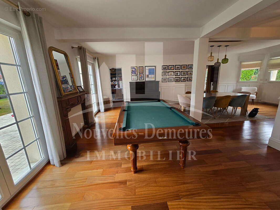 Maison à MATHIEU