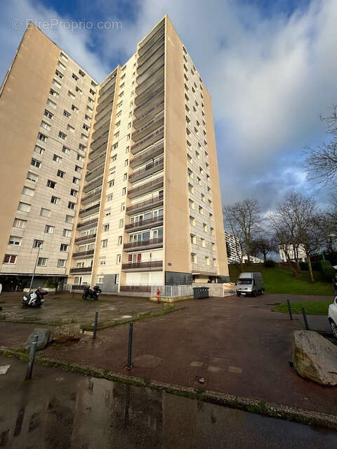 Appartement à LE PETIT-QUEVILLY