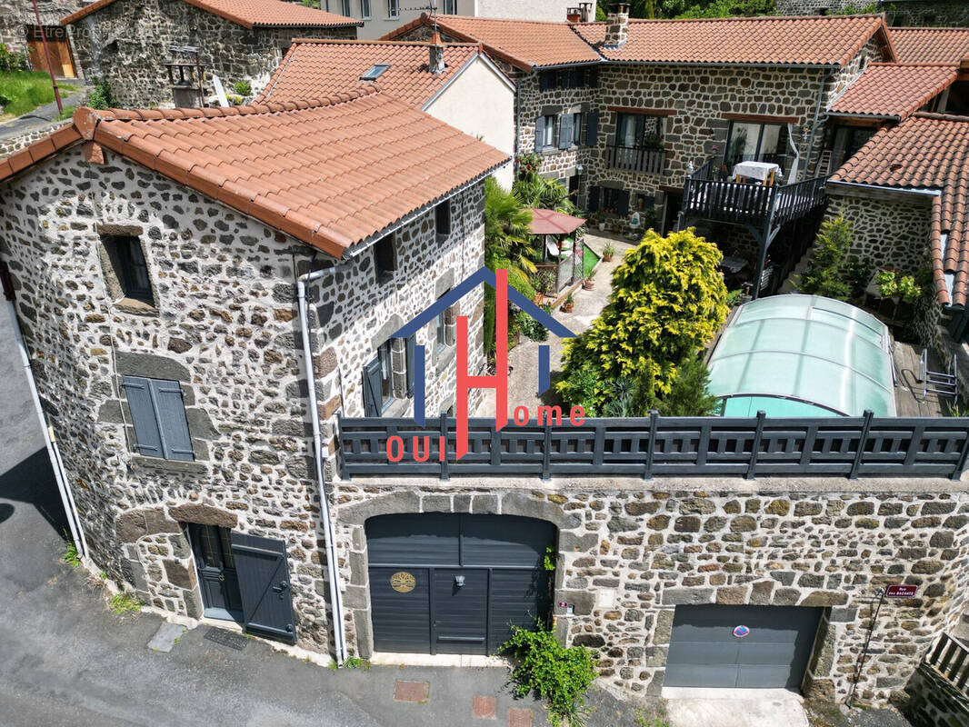 Maison à POLIGNAC