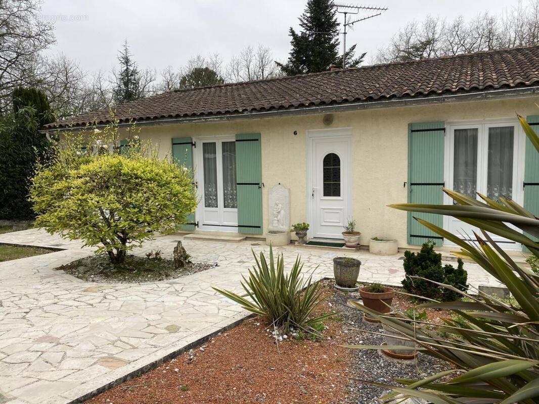 Maison à SOYAUX