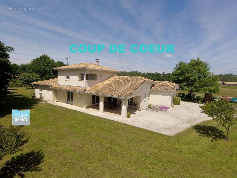 Maison à BAZAS