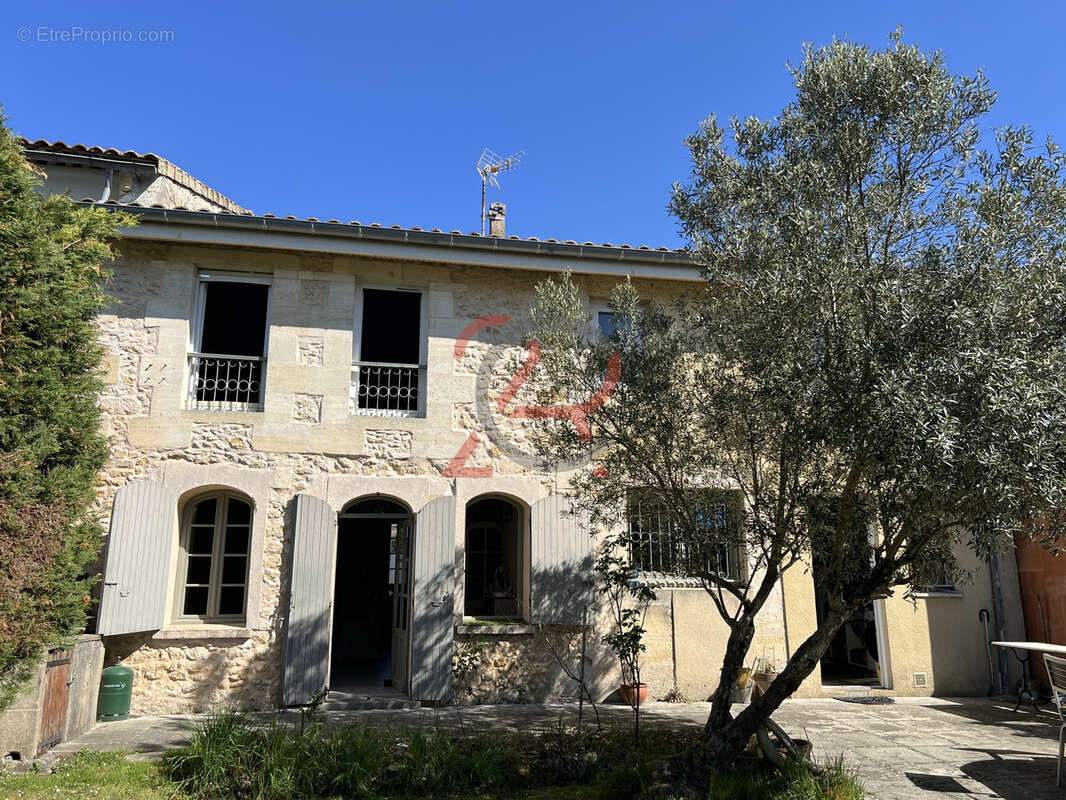 Maison à SAINT-LAURENT-MEDOC