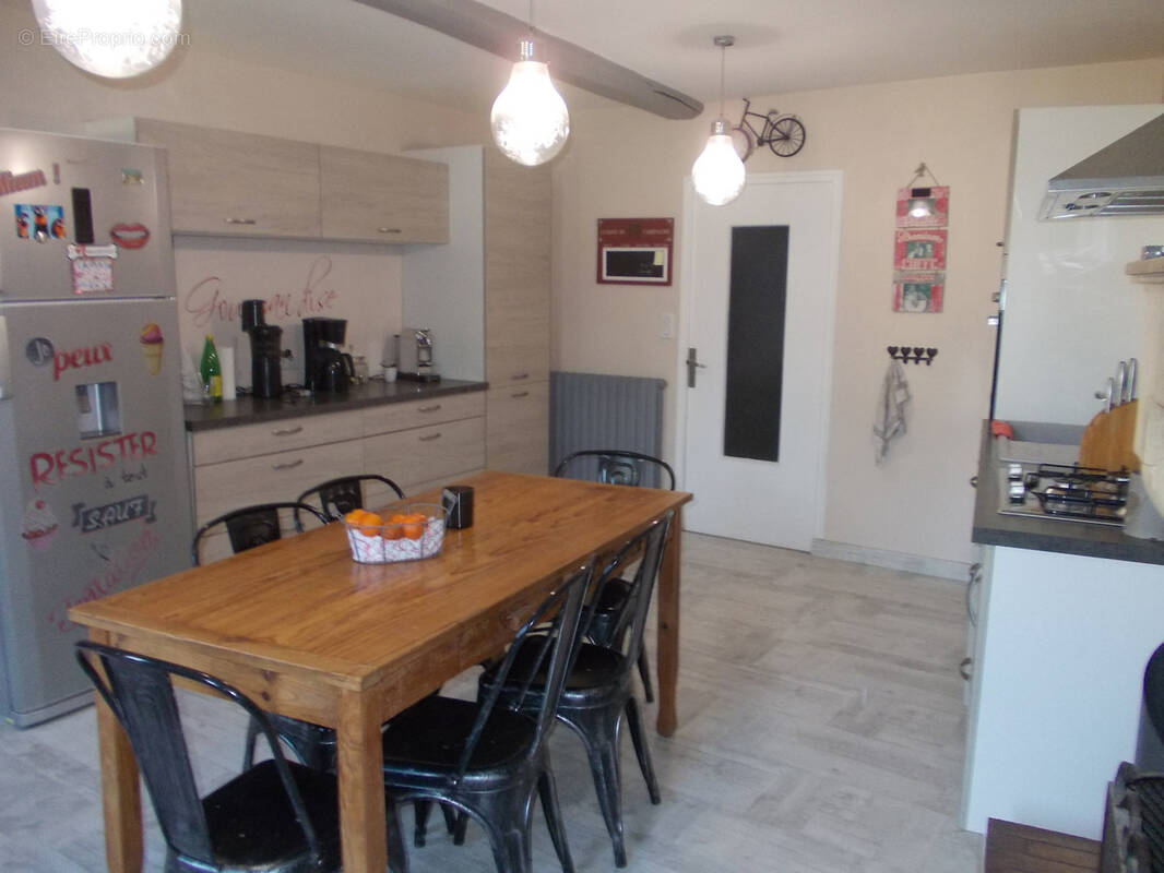 Maison à SAINTE-SEVERE
