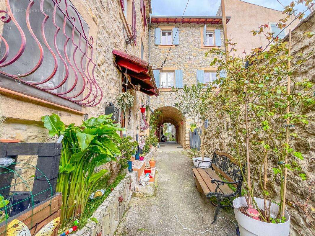 Maison à LA TRINITE