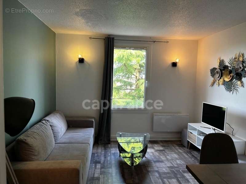 Appartement à MAGNY-LE-HONGRE