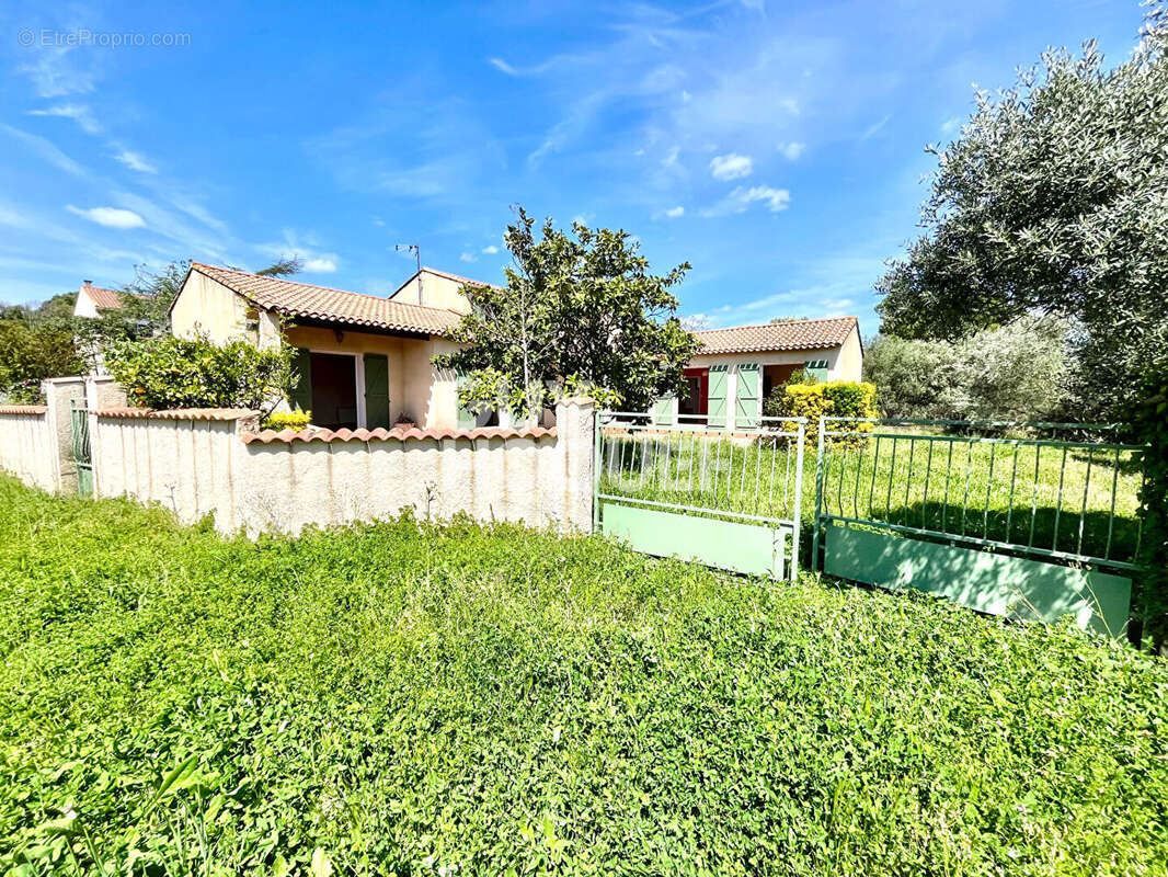 Maison à JUVIGNAC