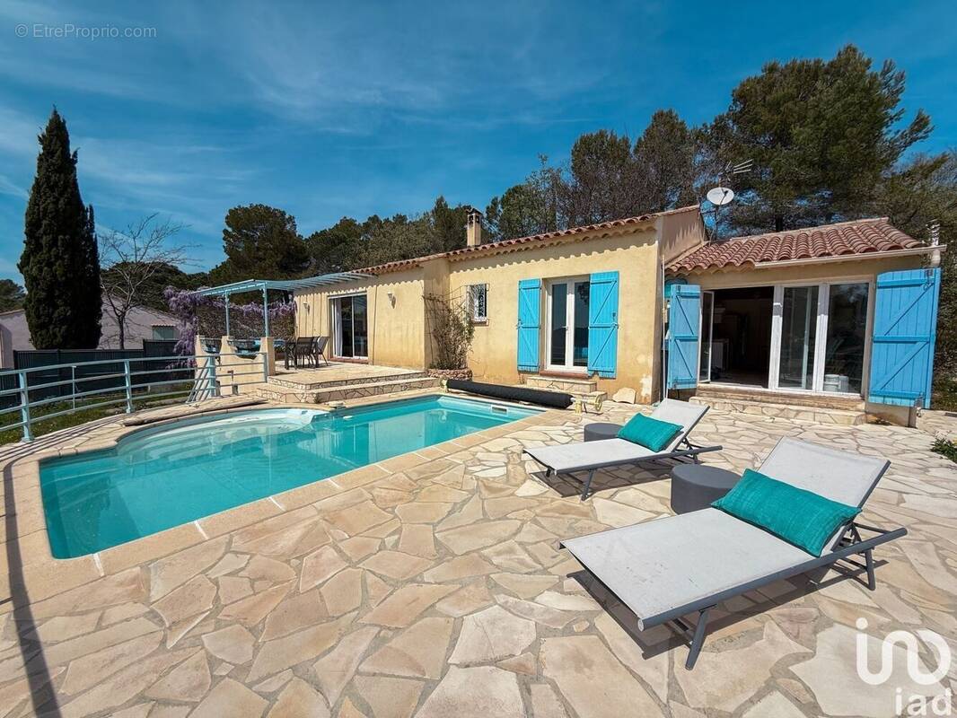 Photo 1 - Maison à BAGNOLS-EN-FORET