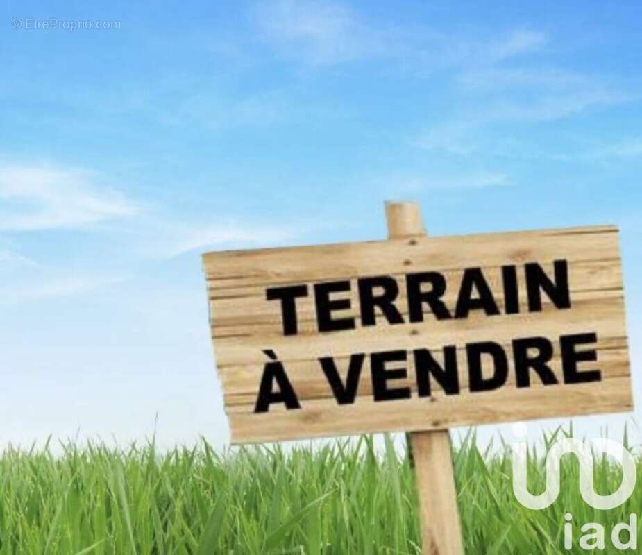 Photo 1 - Terrain à SALLES