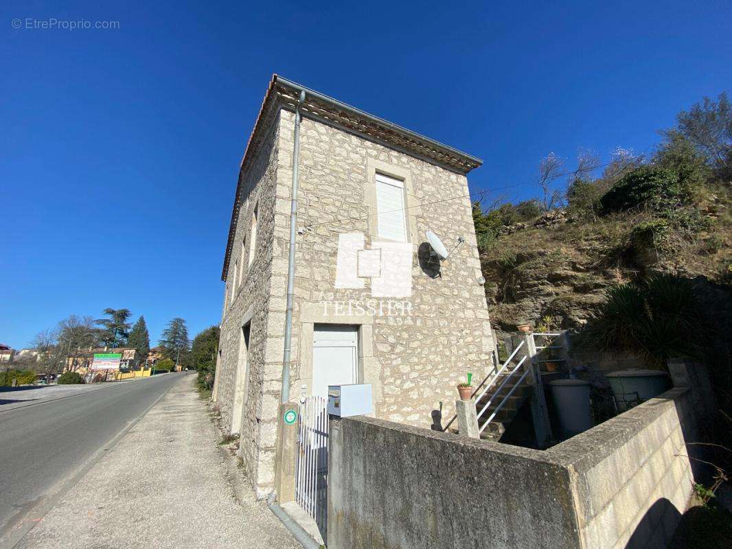 Maison à LES VANS