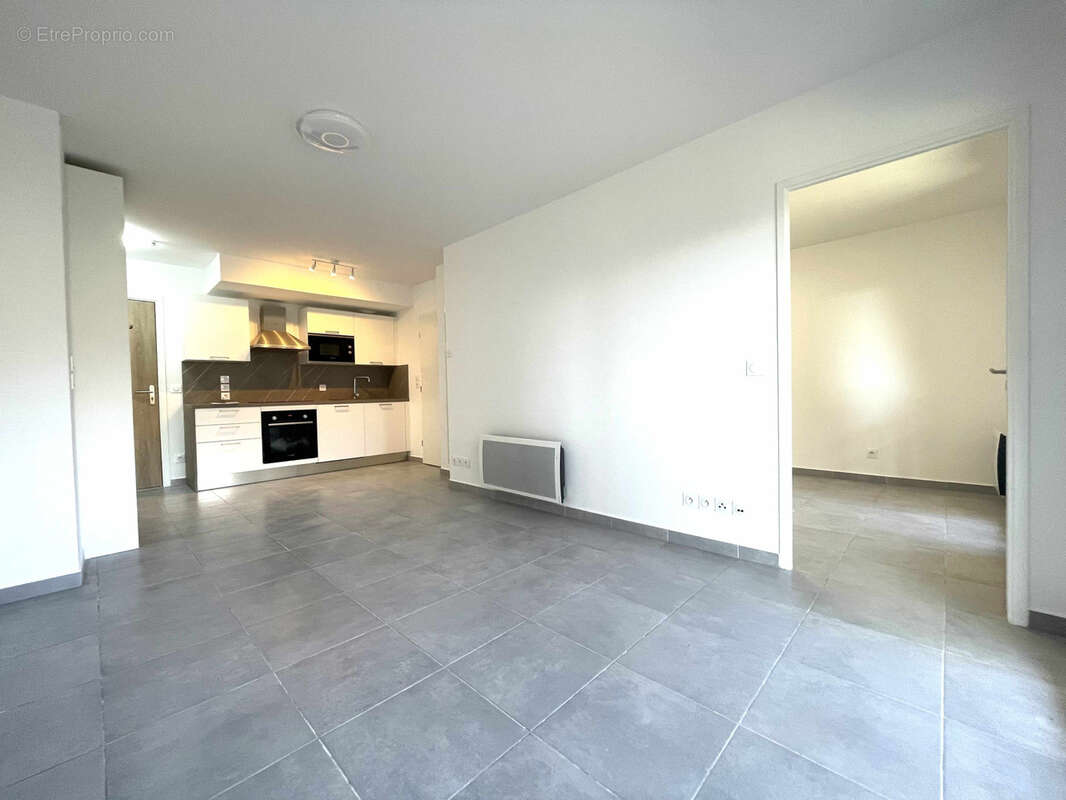 Appartement à SAINT-ETIENNE-DE-TINEE
